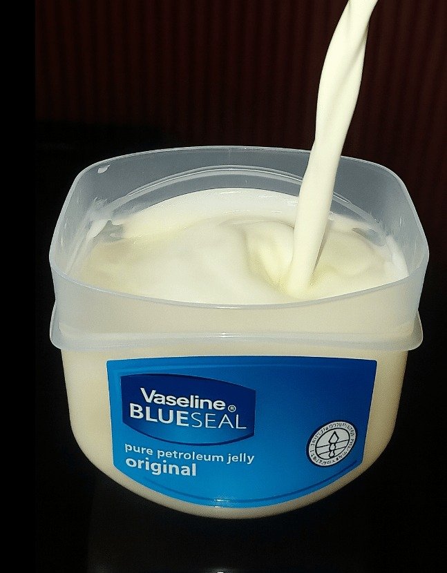 Unlocking Radiant Skin in 3 Days: 10 Surprising Benefits of Vaseline for a Brighter, More Even Complexion