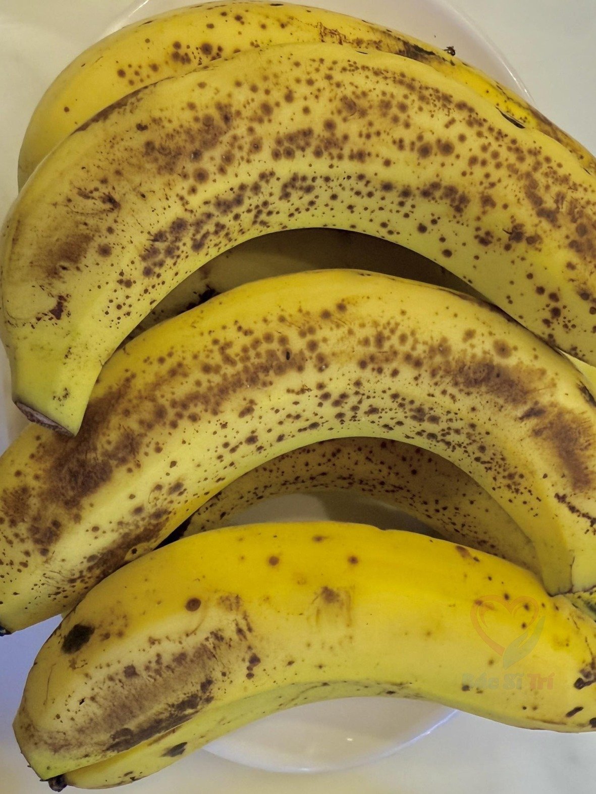 The Viral Morning Secret: What REALLY Happens When You Eat a Banana Every Day on an Empty Stomach?