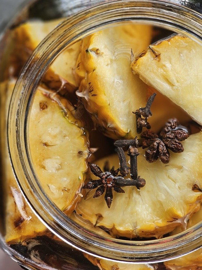 STOP! Don't Toss Those Pineapple Peels! This Clove-Infused Brew is Your New 3x Daily Wellness Hack