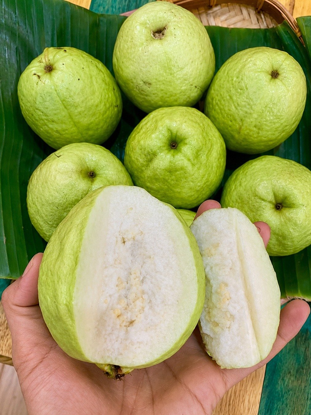 The Guava Trap: 5 Surprising Ways Your 'Healthy' Habit Could Backfire, According to Doctors